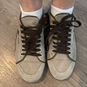 Exton women’s Italian Leather and Canvas Lace up Sneakers Tennis shoes.